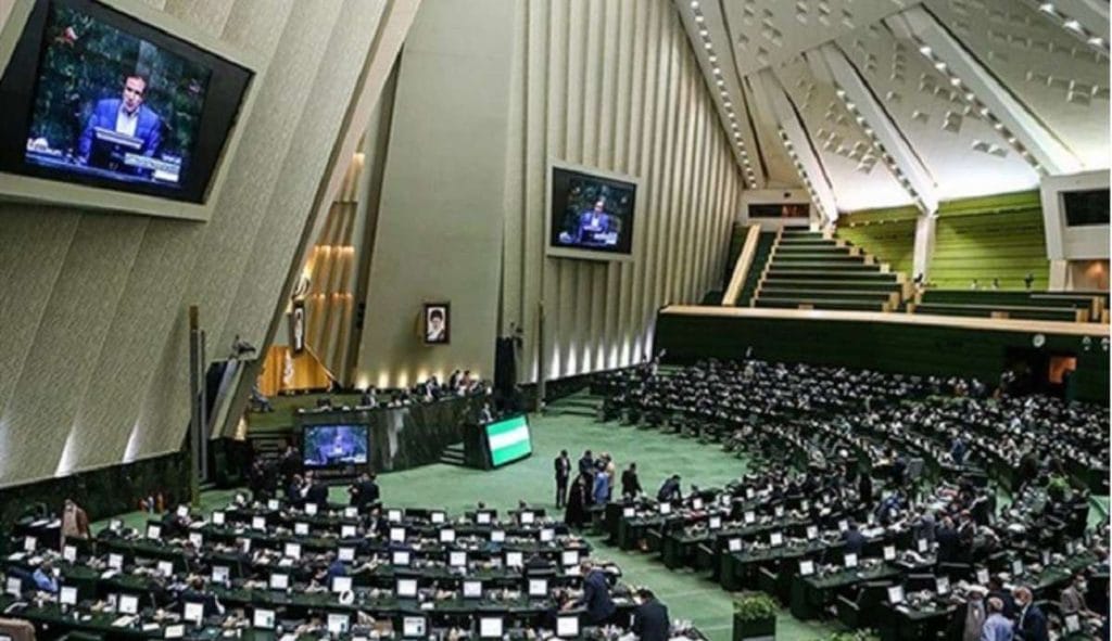 مالیات علیالحساب پزشکان