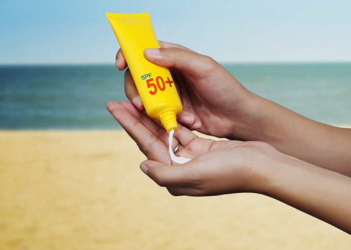 SPF مناسب، سپری برای محافظت از پوست در برابر اشعه UV