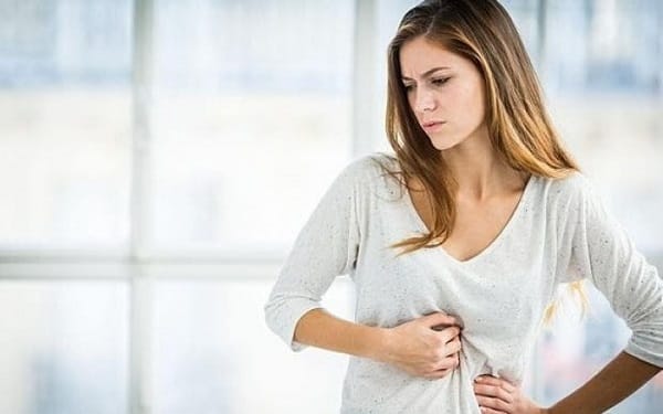 اگر دچار سوزش سر دل، درد در زیر قفسه سینه، آروغ زدن هستید؛ بخوانید