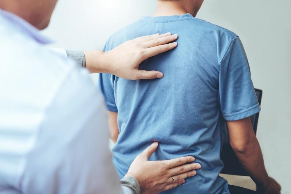 تفاوت دیسک کمر با عصب سیاتیک را بشناسید