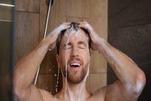 حمام رفتن بعد از کشیدن دندان عقل