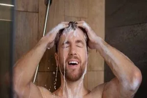 حمام رفتن بعد از کشیدن دندان عقل