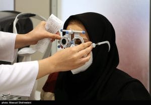 مشاغل آنلاین باعث افزایش ابتلا به “خشکی چشم” و “نارسایی تقارب” می‌شود