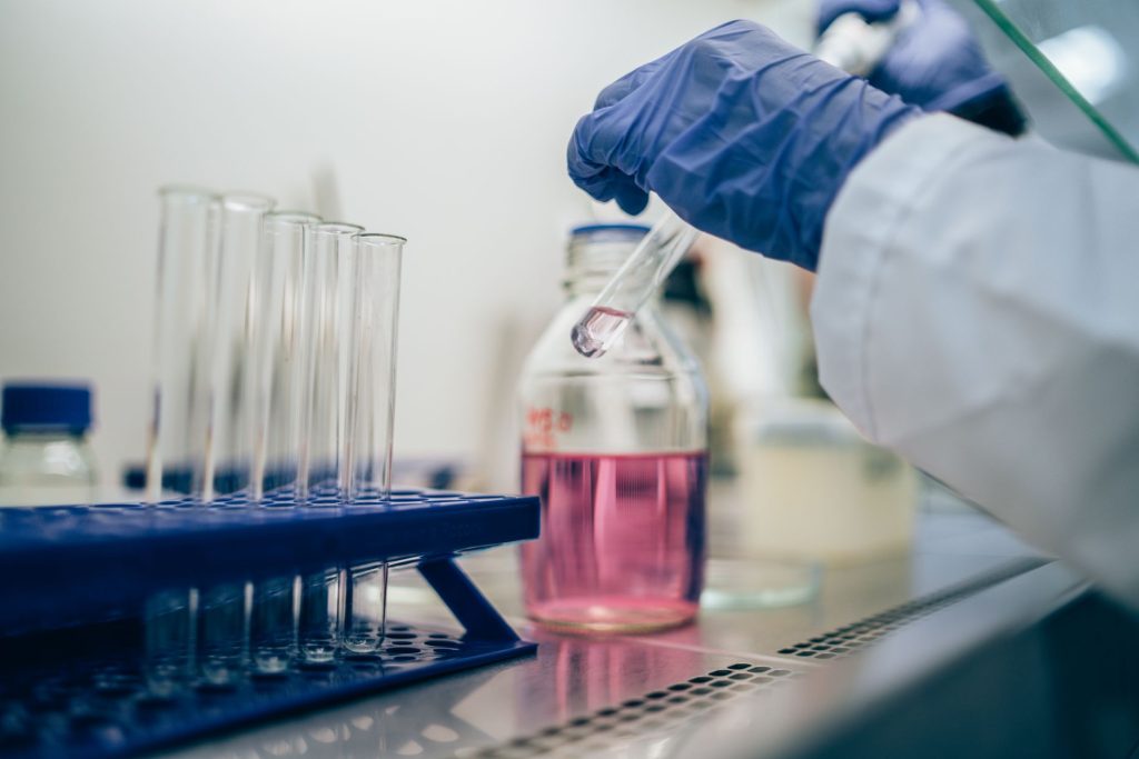 پادتنهای غیرطبیعی که تعمیر DNA را مختل میکنند: احتمالی تازه برای توضیح سرطانهای دوران کودکی